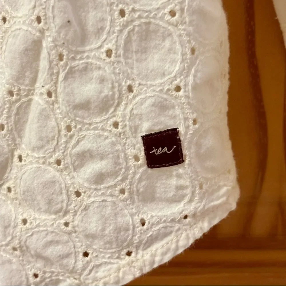 Tea white cream lace button down blouse top long sleeve shirt 12